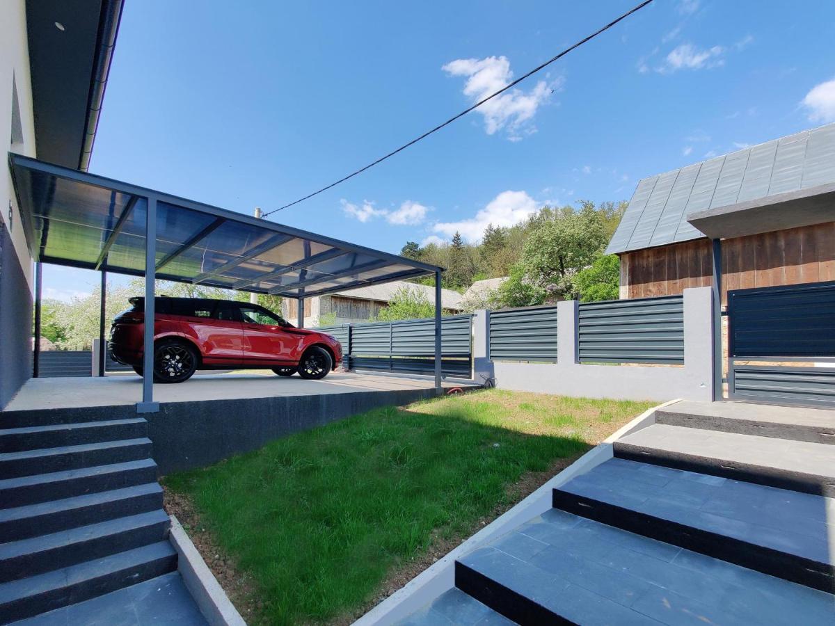 Villa Biser Gacke Sinac Exterior photo