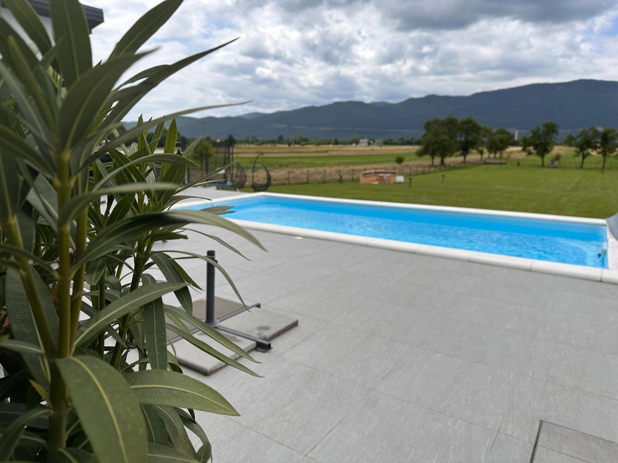 Villa Biser Gacke Sinac Exterior photo